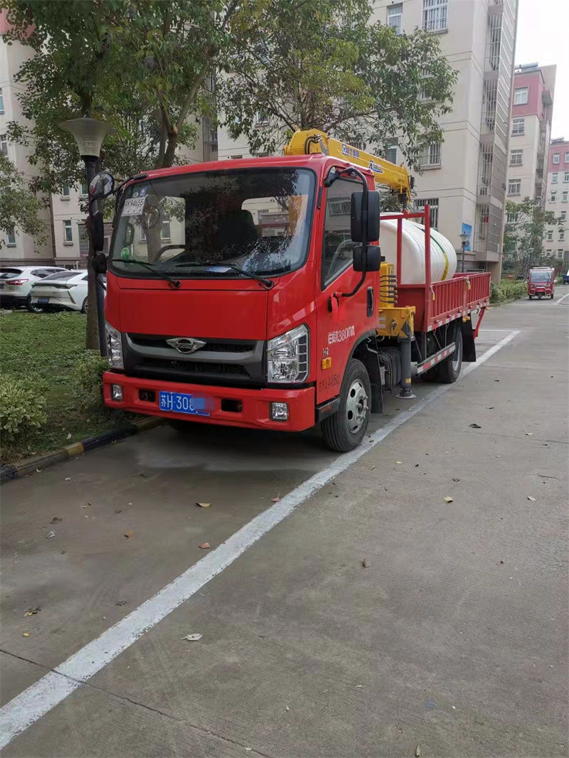칤泵